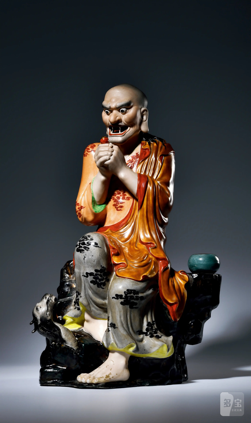 1950年作 曾龙升粉彩降龙罗汉瓷塑
